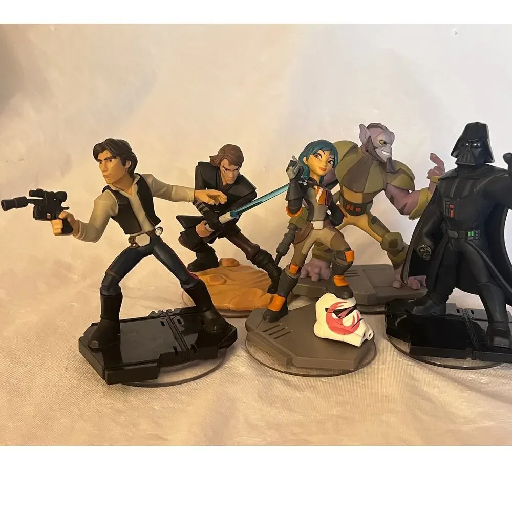 Disney Infinity 3.0 Mix Lot of  5 Star Wars / Sabine Wren Darth Vader Skywalker